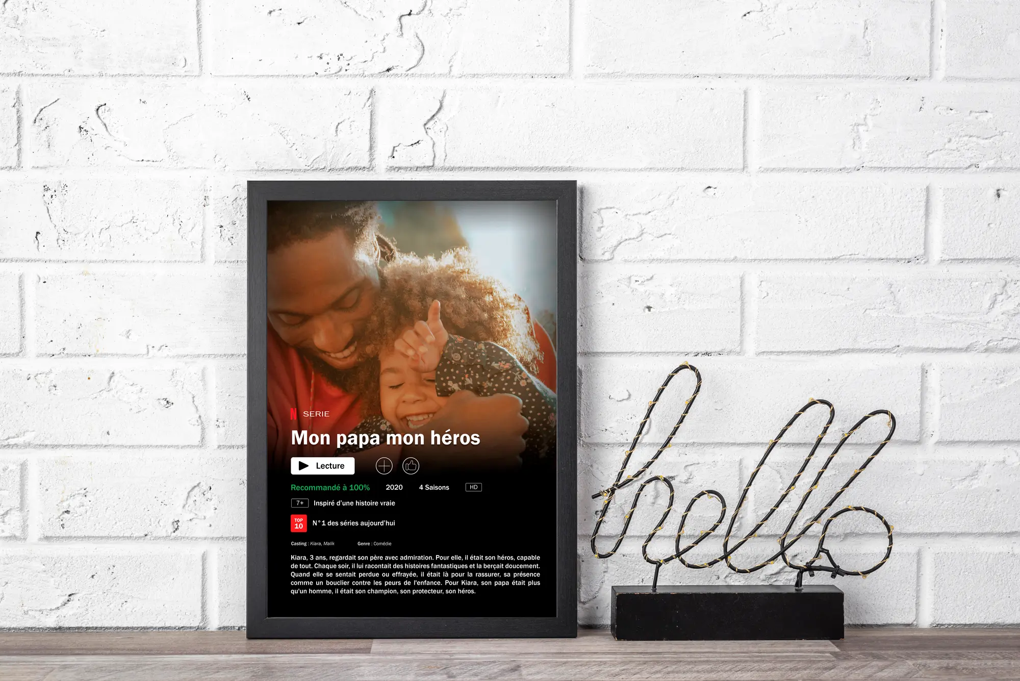 Affiche de film personnalisée StoryPrint exposée comme un objet souvenir